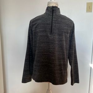 Lot of 2 Men’s Banana Republic pull over small